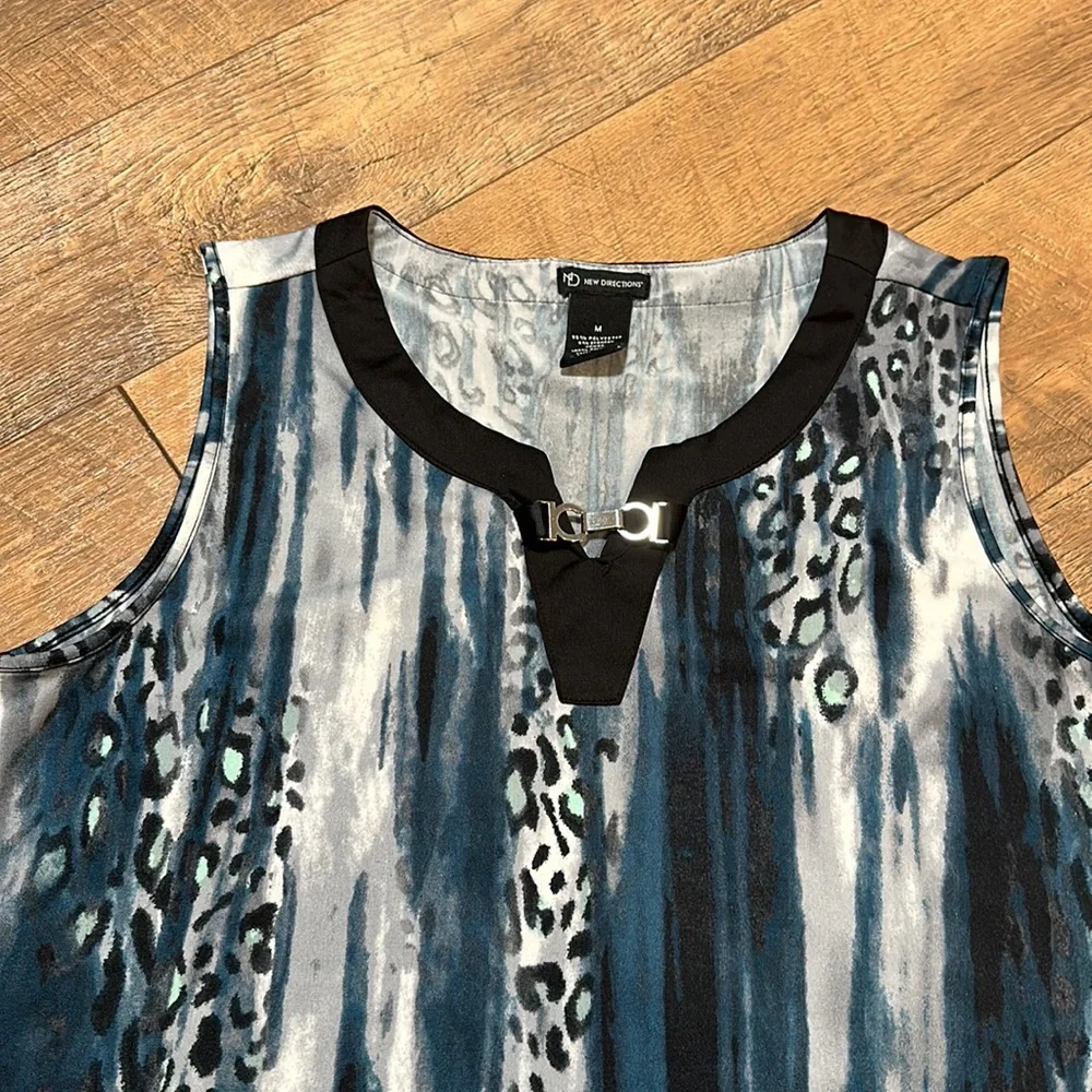 Patterned Tank - Picture 2 of 3